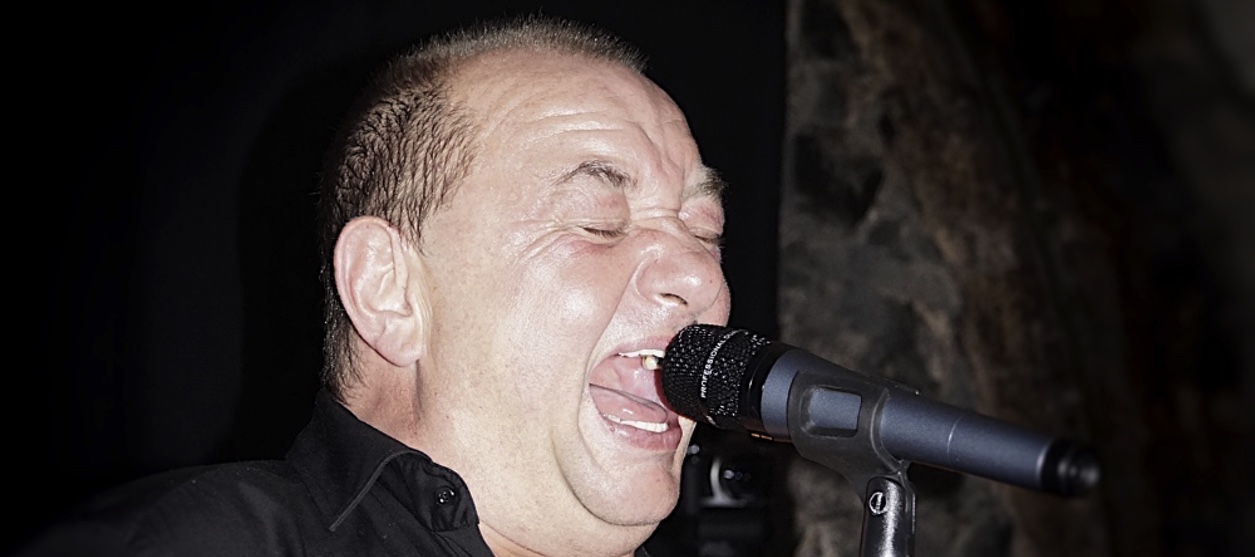 Stacks Image 1245912